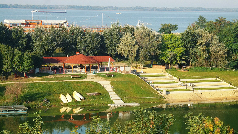 Mikri Ammos